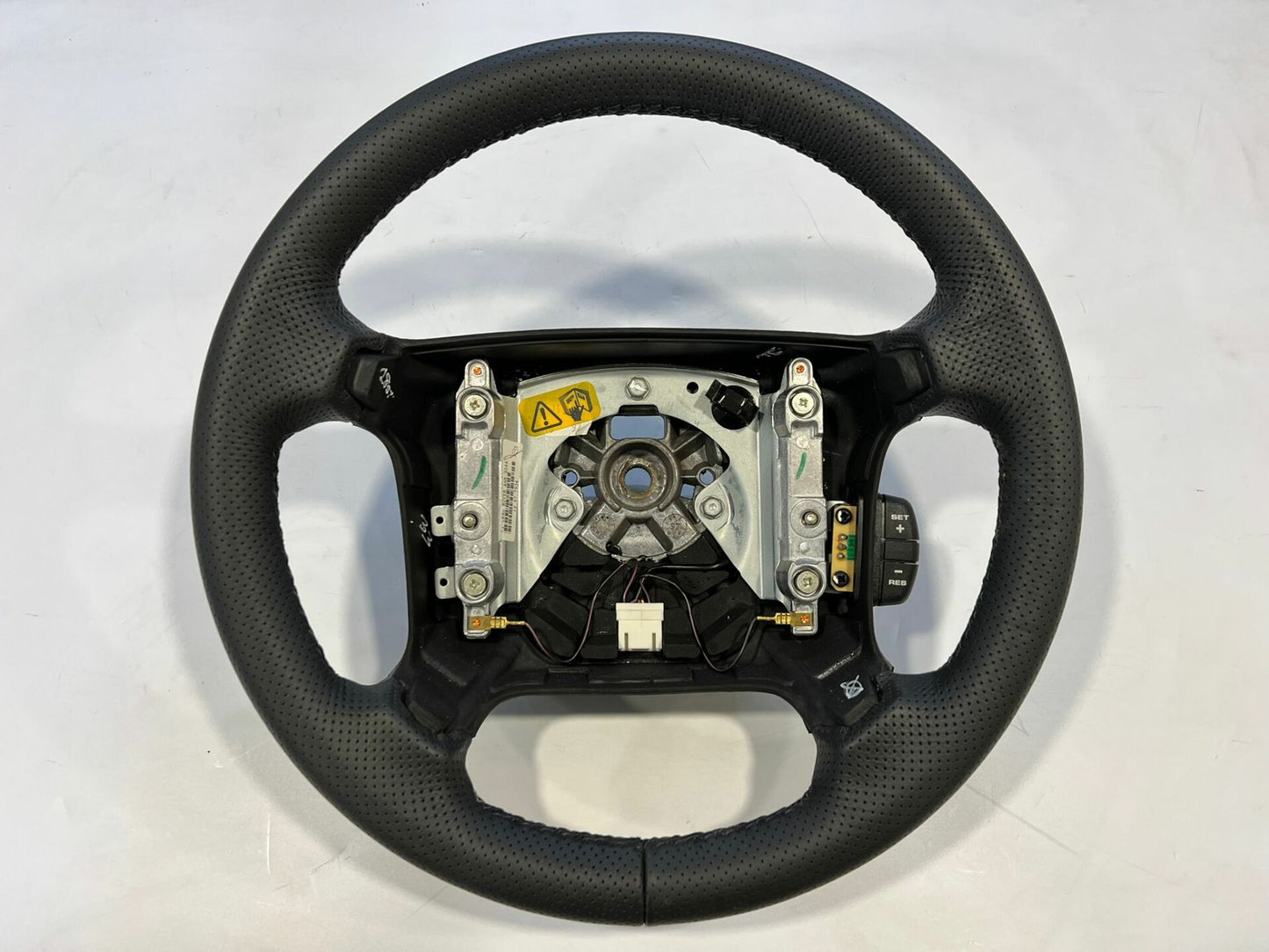 ANR3044LNF Steering Wheel Assembly Discovery 1